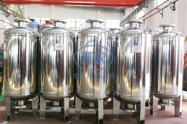 d1 d2压力容器_产品世界_上海南汇压力容器厂